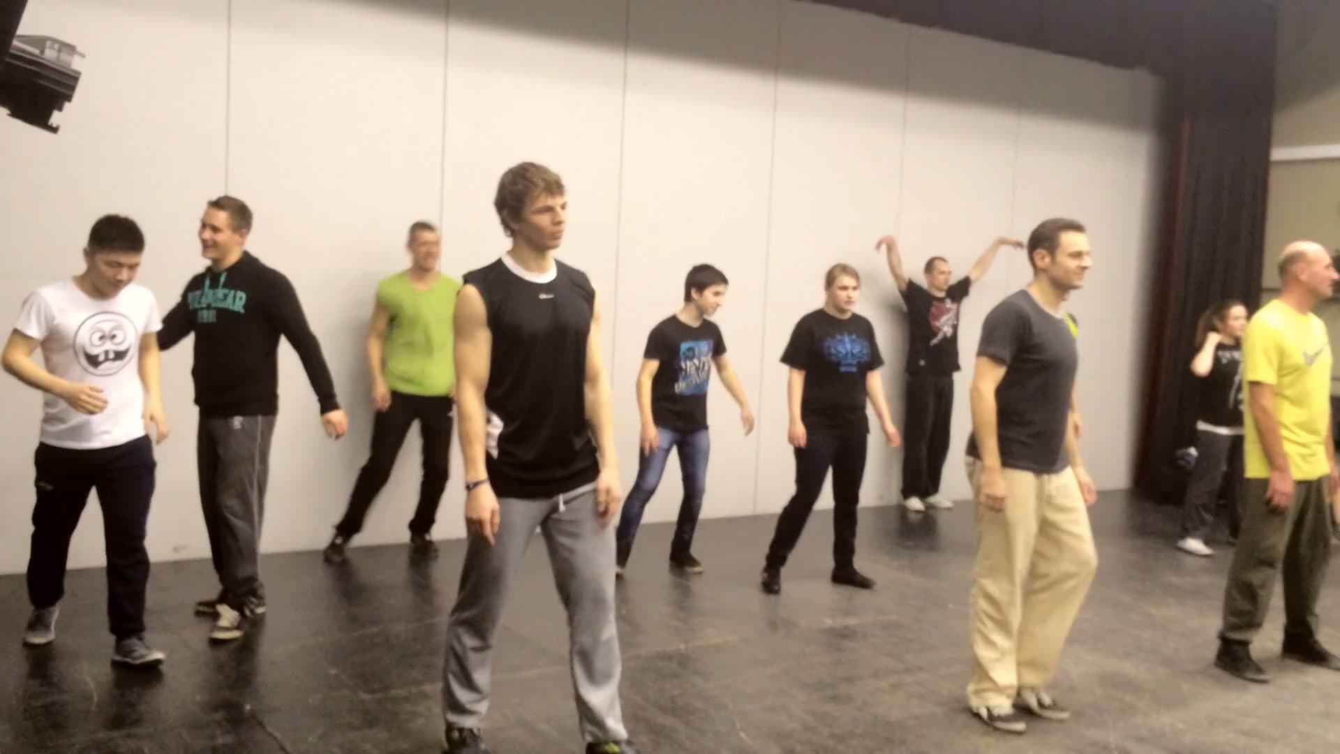 Робот электронный