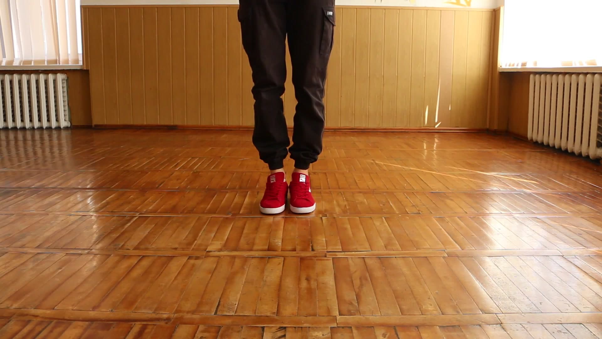 Как танцевать ногами