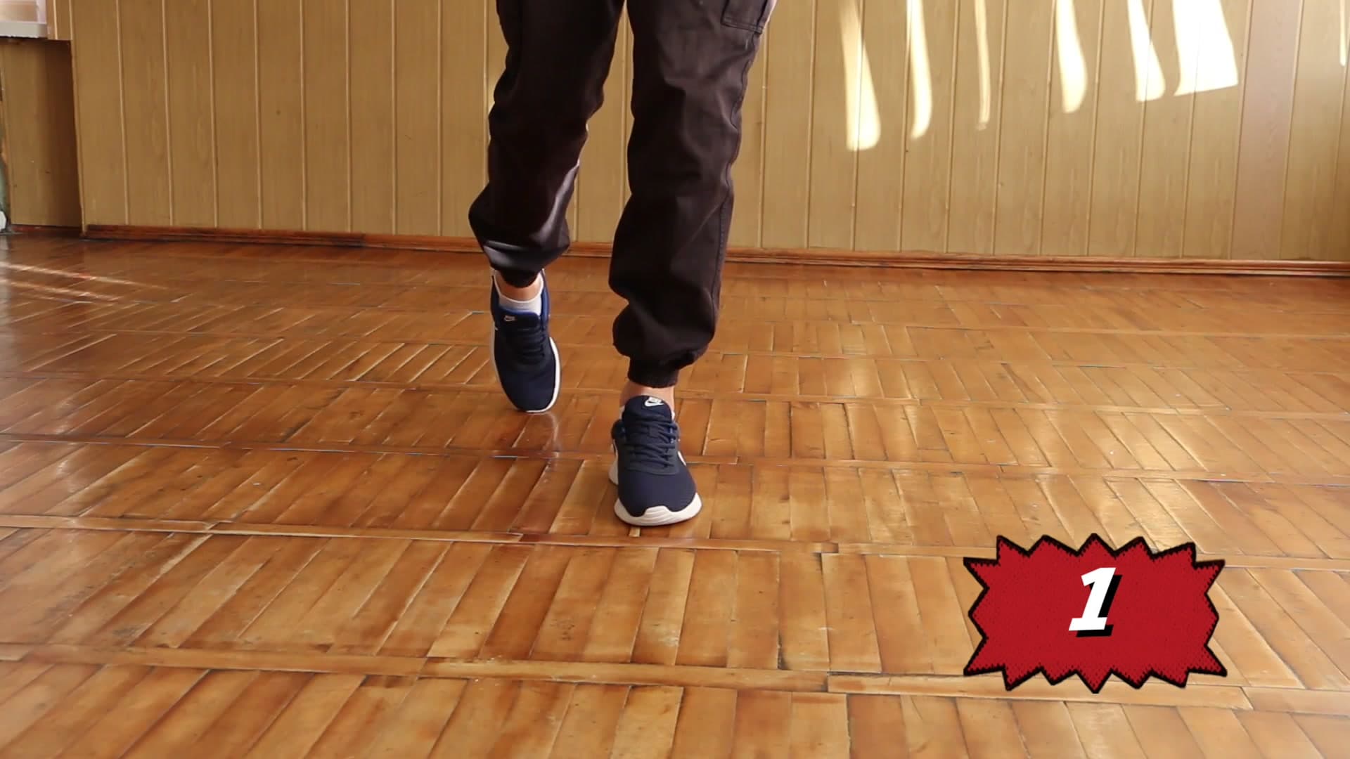 Топ-3 прикольных движений ногами